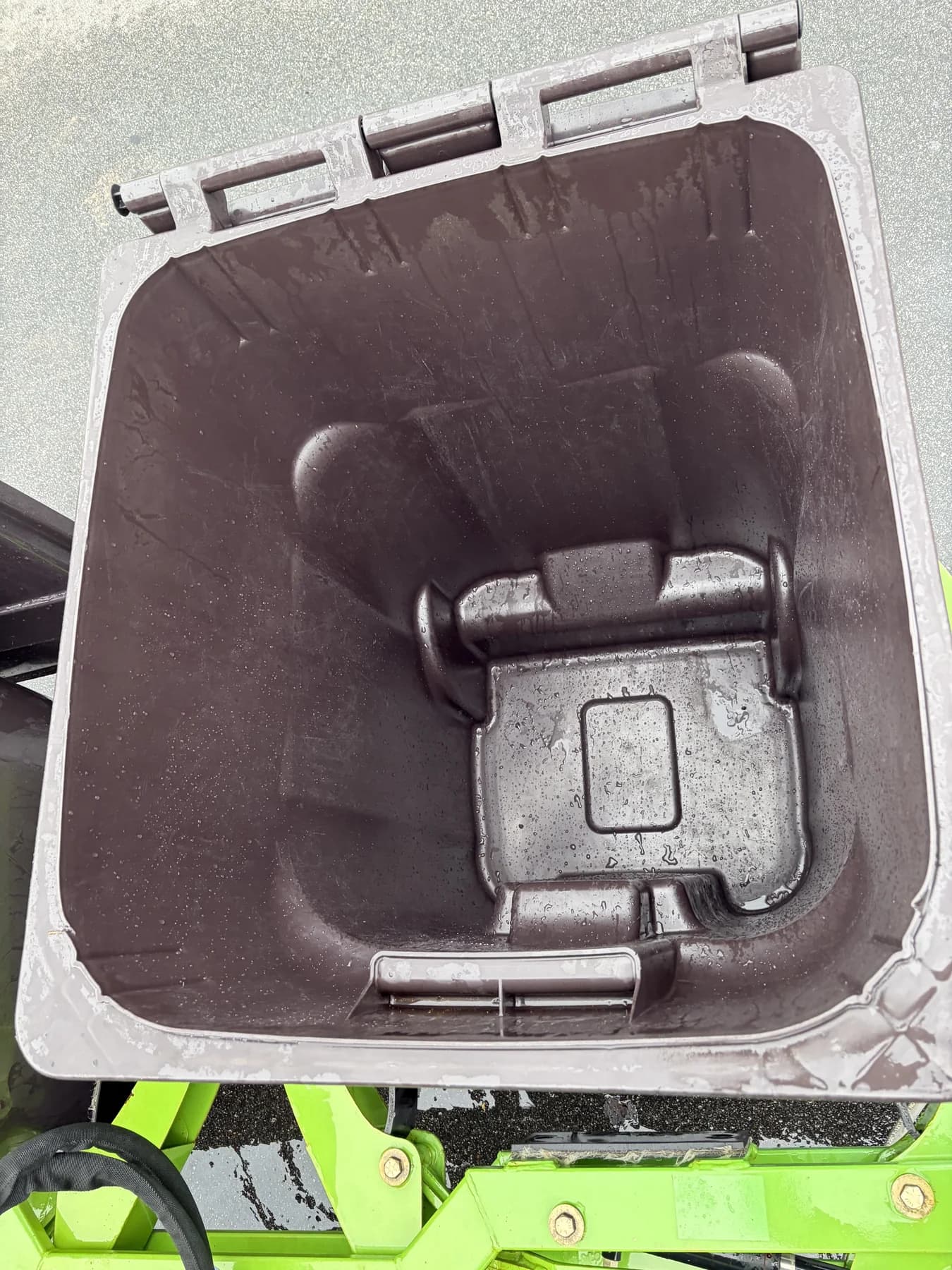 Brown residential bin after cleaning